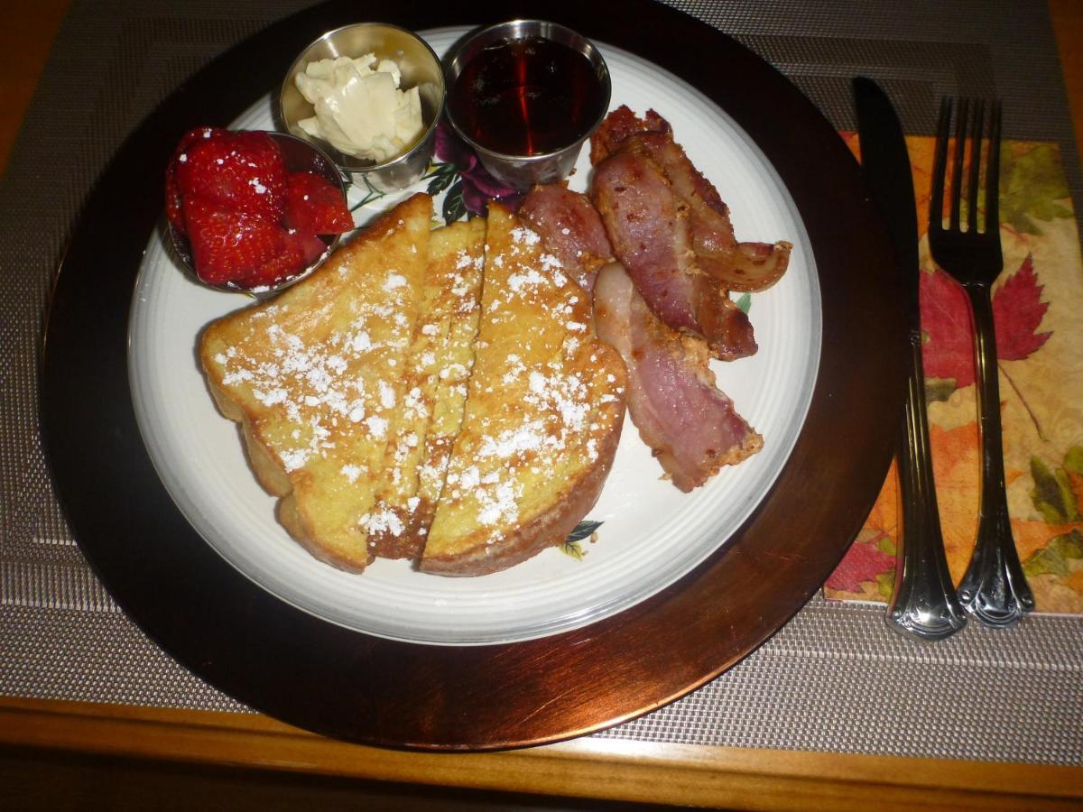 Back Home Bed And Breakfast Membertou エクステリア 写真
