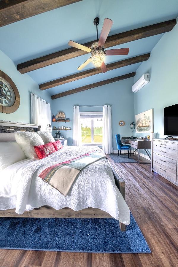 Back Home Bed And Breakfast Membertou エクステリア 写真